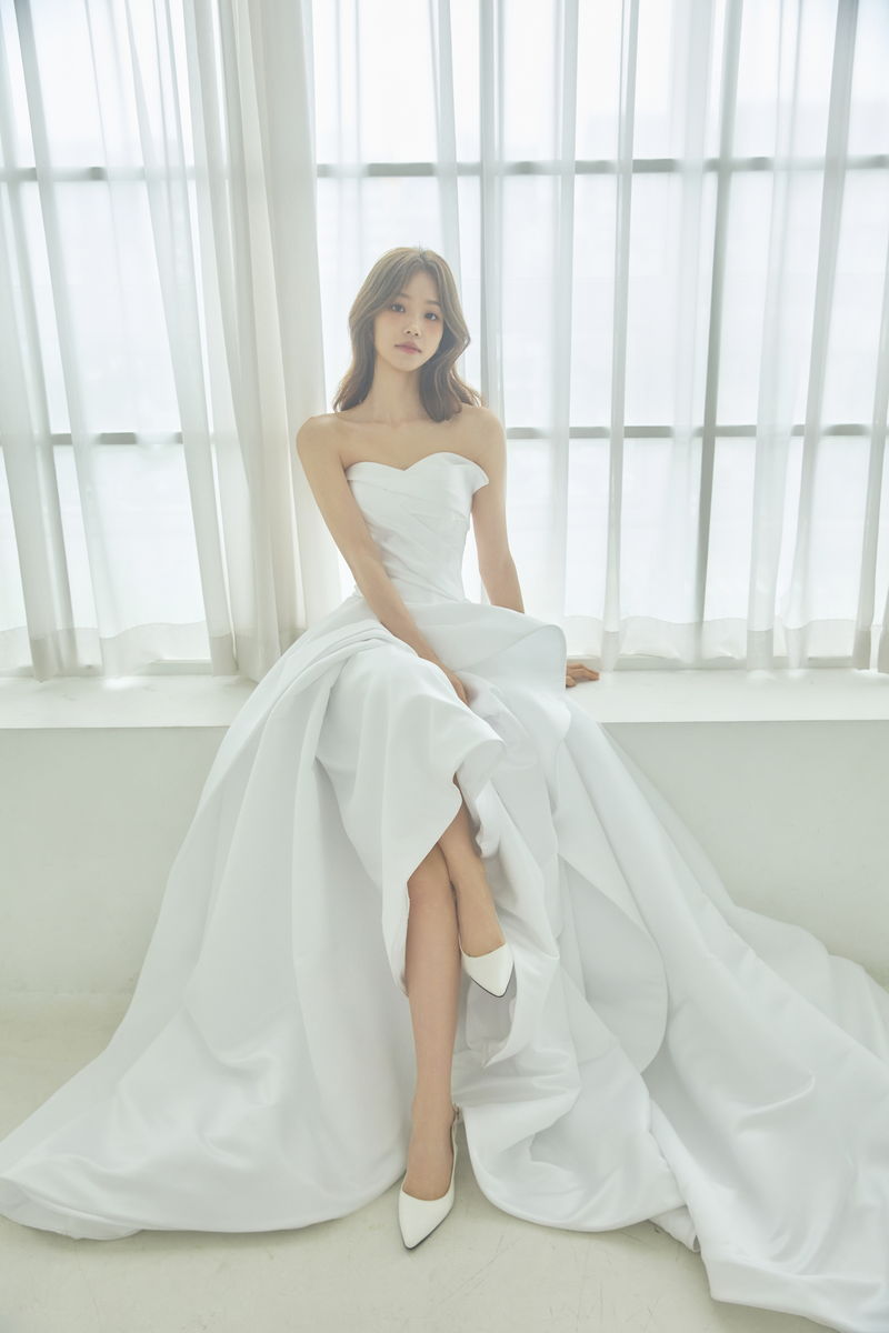 PRIVE 웨딩드레스 10