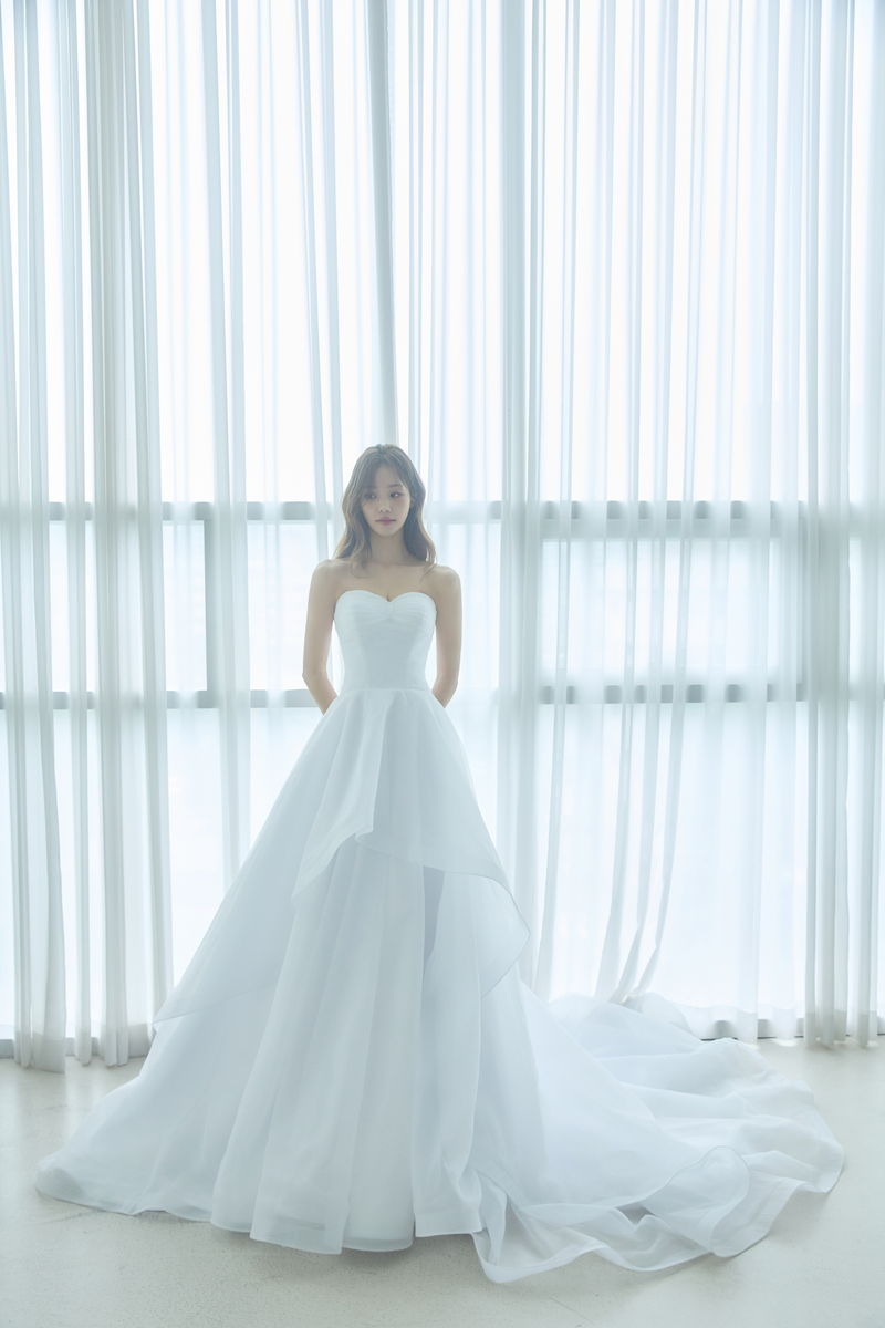 PRIVE 웨딩드레스 13